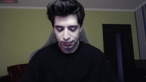 Snapshot of yofukashi chatting on 10/21/25, 08:04 yofukashi online show from 10/21/25, 08:04