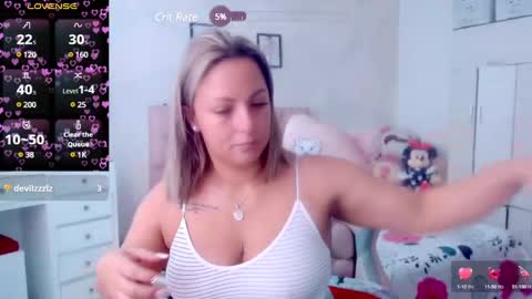 Snapshot of yokiko_daring chatting on 02/14/25, 03:15 yokiko online show from 02/14/25, 03:15