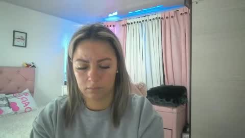 Snapshot of yokiko_daring chatting on 09/17/25, 02:30 yokiko online show from 09/17/25, 02:30