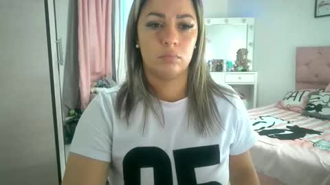 Snapshot of yokiko_daring chatting on 11/19/25, 02:17 yokiko online show from 11/19/25, 02:17