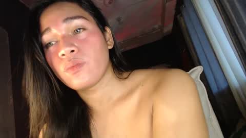 Snapshot of you_should_try chatting on 01/21/25, 08:30 Denice online show from 01/21/25, 08:30