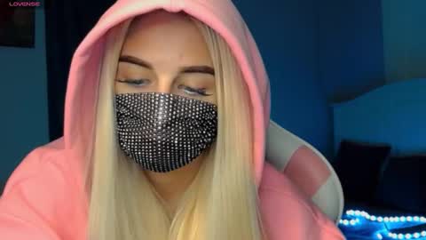 Snapshot of your___barbie chatting on 01/04/25, 09:09 Barbie online show from 01/04/25, 09:09