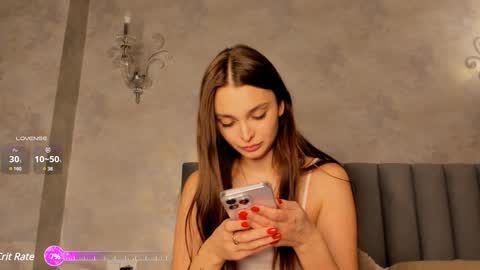 Snapshot of your__voice chatting on 03/02/25, 06:19 Camilla online show from 03/02/25, 06:19