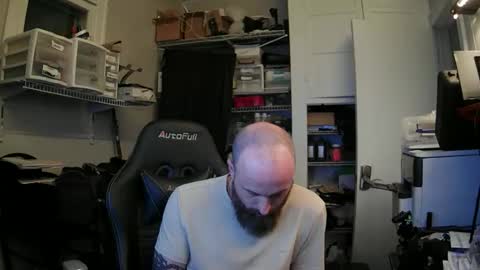 Snapshot of your_favorite_daddydom chatting on 10/20/25, 01:50 Daddy online show from 10/20/25, 01:50