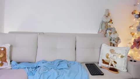 Eliza online show from 12/13/24, 12:09