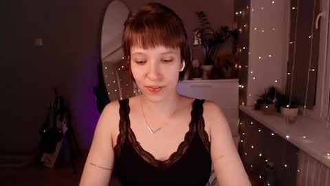 Alex and Kris long hair online show from 11/13/25, 07:46