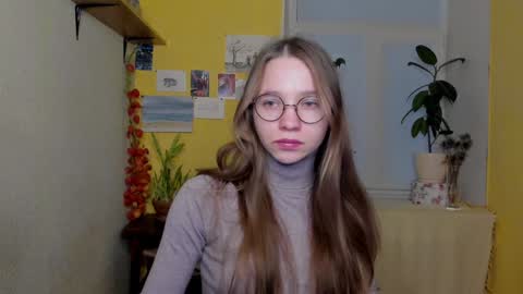 Leslie online show from 12/08/24, 01:58