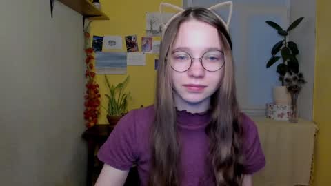 Leslie online show from 01/11/25, 03:31