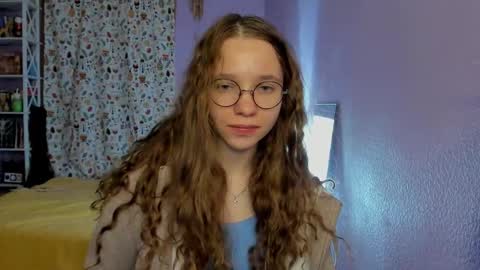 Leslie online show from 09/23/25, 11:19