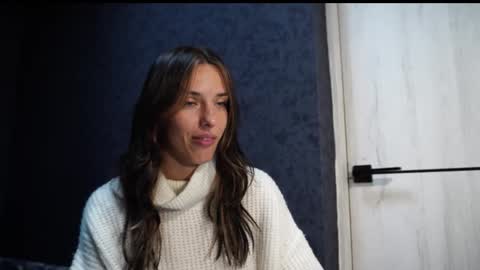 Meri  online show from 11/06/25, 09:05