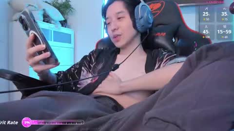 Snapshot of your_little_twink chatting on 11/15/25, 02:31 Han online show from 11/15/25, 02:31