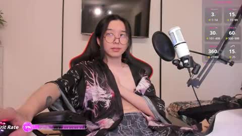 Snapshot of your_little_twink chatting on 11/27/25, 08:16 Han online show from 11/27/25, 08:16