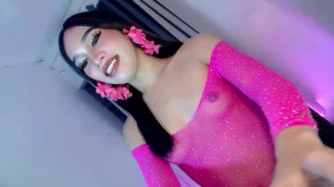 Snapshot of your_luckygirl88 chatting on 10/12/25, 01:26 your_luckygirl88 online show from 10/12/25, 01:26