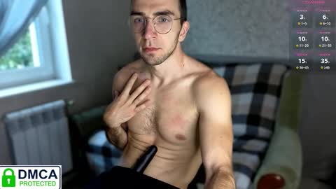 Snapshot of your_new_boyfriend17 chatting on 10/17/25, 09:56 Your new boyfriend17 online show from 10/17/25, 09:56