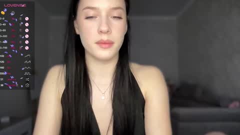 Mia  online show from 01/23/25, 02:07