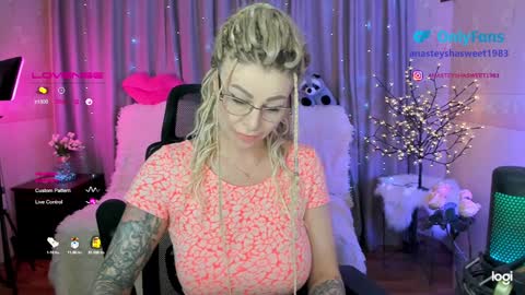 Snapshot of your_wild_amazon_forever chatting on 01/15/25, 02:46 you can call baby Anna my goddess online show from 01/15/25, 02:46