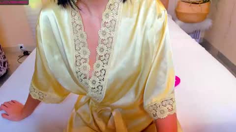 Snapshot of yourastral chatting on 03/01/25, 12:07 yourastral online show from 03/01/25, 12:07