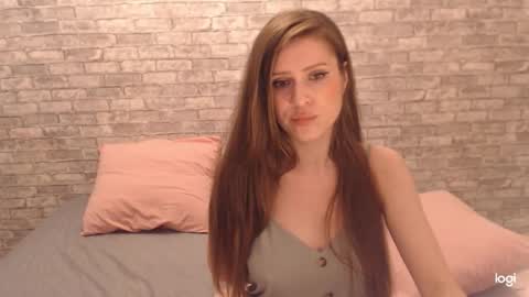Snapshot of yourbabybaby01 chatting on 01/10/25, 04:54 Sasha FOLLOW ME online show from 01/10/25, 04:54