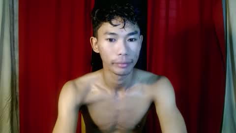 Snapshot of yourdreamboyx chatting on 12/04/24, 04:43 Rence online show from 12/04/24, 04:43