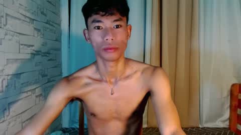 Snapshot of yourdreamboyx chatting on 12/27/24, 12:39 Rence online show from 12/27/24, 12:39