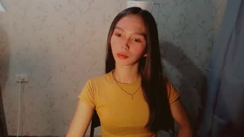 Snapshot of yourfavoratericcie chatting on 09/26/25, 02:59 RICCIE MAE online show from 09/26/25, 02:59