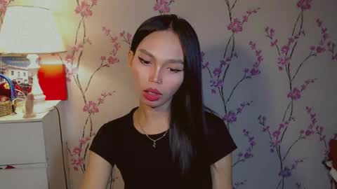 Snapshot of yourfavoratericcie chatting on 09/30/25, 05:01 RICCIE MAE online show from 09/30/25, 05:01