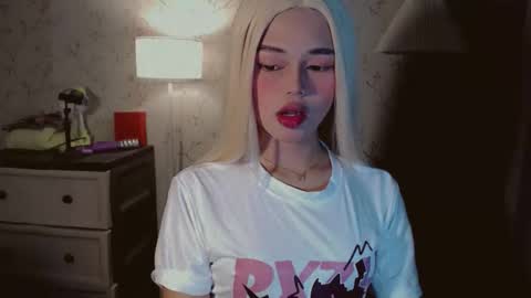 Sunshine online show from 11/16/25, 04:40