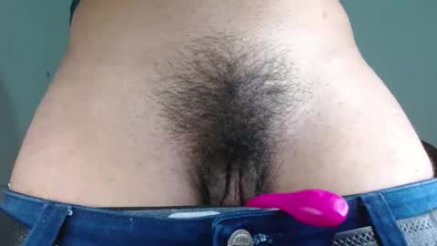 Snapshot of yourfavorite_bigclit chatting on 10/06/25, 09:01 yourfavorite_bigclit online show from 10/06/25, 09:01