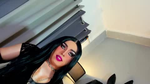  not into STINGY and CHEAP people online show from 11/10/25, 12:31