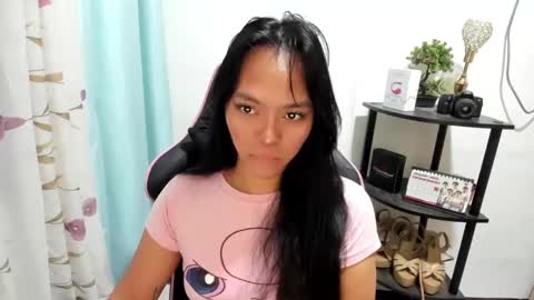 Snapshot of yourfiercequeenalexia chatting on 01/02/25, 02:00 Alexia online show from 01/02/25, 02:00