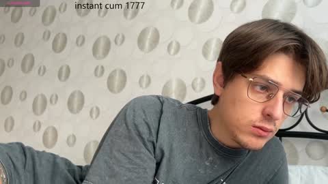Snapshot of yourhotchristian chatting on 12/03/24, 08:16 Chris online show from 12/03/24, 08:16