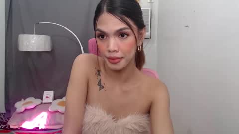 Snapshot of yourhotpatricia69 chatting on 01/15/25, 01:31 patty online show from 01/15/25, 01:31