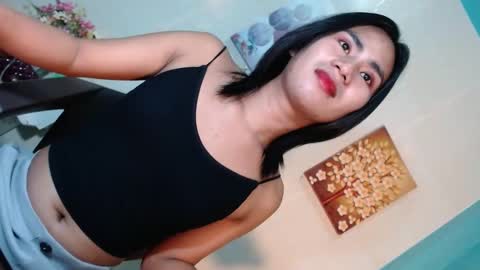 Mauie  online show from 01/17/25, 08:34