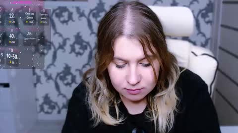 Snapshot of yourkarma_2_0 chatting on 11/11/25, 07:36 Karma online show from 11/11/25, 07:36