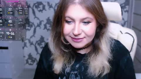 Snapshot of yourkarma_2_0 chatting on 11/19/25, 03:01 Karma online show from 11/19/25, 03:01