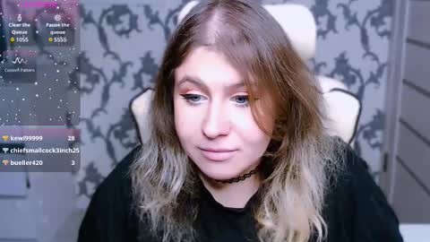 Snapshot of yourkarma_2_0 chatting on 11/22/25, 06:40 Karma online show from 11/22/25, 06:40