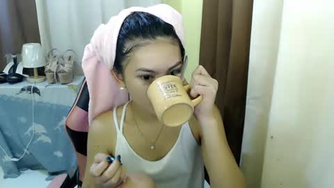 Snapshot of yourlovelytranspinay chatting on 02/09/25, 02:17 your lovely Dina online show from 02/09/25, 02:17