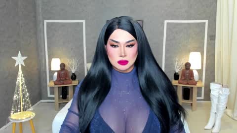 Snapshot of yourmassivecockcummer chatting on 12/16/24, 10:18 Carla online show from 12/16/24, 10:18