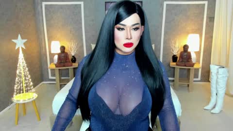 Snapshot of yourmassivecockcummer chatting on 12/20/24, 11:54 Carla online show from 12/20/24, 11:54