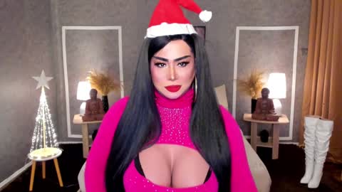 Snapshot of yourmassivecockcummer chatting on 12/25/24, 06:09 Carla online show from 12/25/24, 06:09