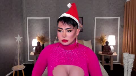 Snapshot of yourmassivecockcummer chatting on 12/25/24, 09:22 Carla online show from 12/25/24, 09:22