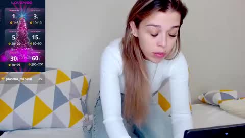 Snapshot of yoursoul_mila chatting on 12/12/24, 11:29 yoursoul_mila online show from 12/12/24, 11:29