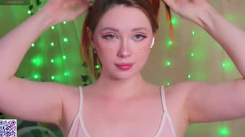 Im Ani online show from 09/19/25, 01:34