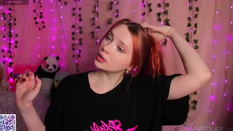 Im Ani online show from 11/16/25, 01:06