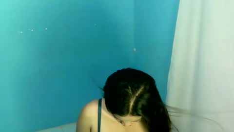 Snapshot of yoursweet_vanessa26 chatting on 09/12/25, 01:33 yoursweet_vanessa26 online show from 09/12/25, 01:33