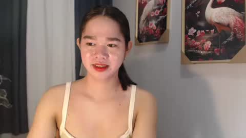 Snapshot of yourtinybunny chatting on 09/14/25, 03:11 yourtinybunny online show from 09/14/25, 03:11