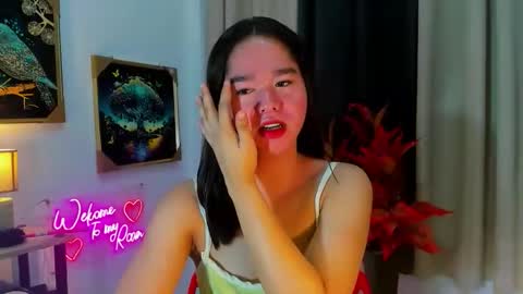 yourtinybunny online show from 11/06/25, 03:13