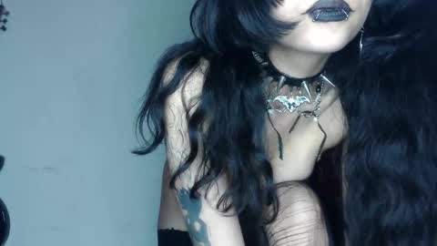 Snapshot of yue_eclipse chatting on 10/08/25, 04:10 yue_eclipse online show from 10/08/25, 04:10