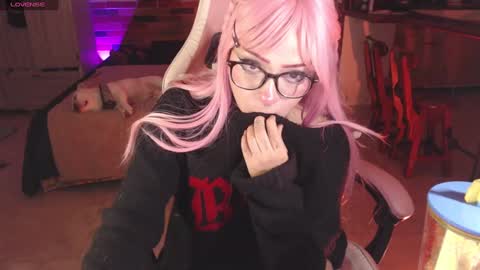 Snapshot of yukko_ chatting on 01/08/25, 06:20 YUKO online show from 01/08/25, 06:20