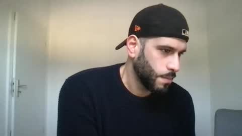 yul53 online show from 11/11/25, 07:41